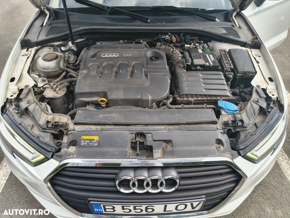 Audi A3 1.6 TDI S tronic Sport - 15