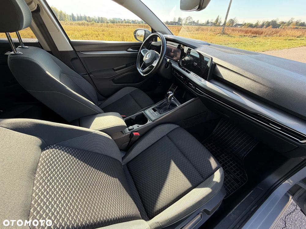 Volkswagen Golf - 28