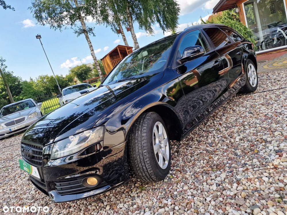 Audi A4 Avant - 1
