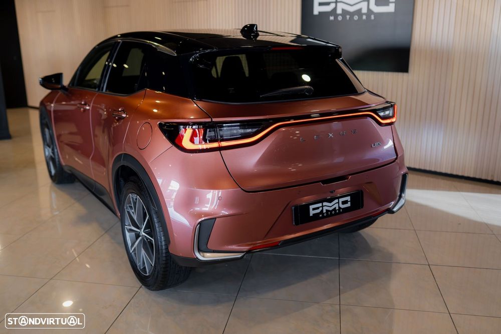 Lexus LBX Emotion - 51