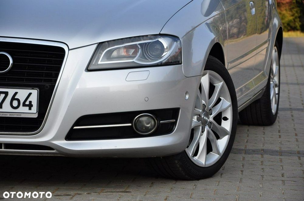 Audi A3 Sportback - 8