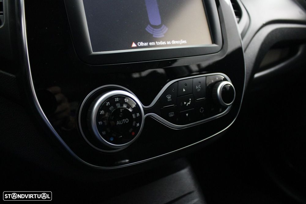 Renault Captur 0.9 TCE Exclusive - 19