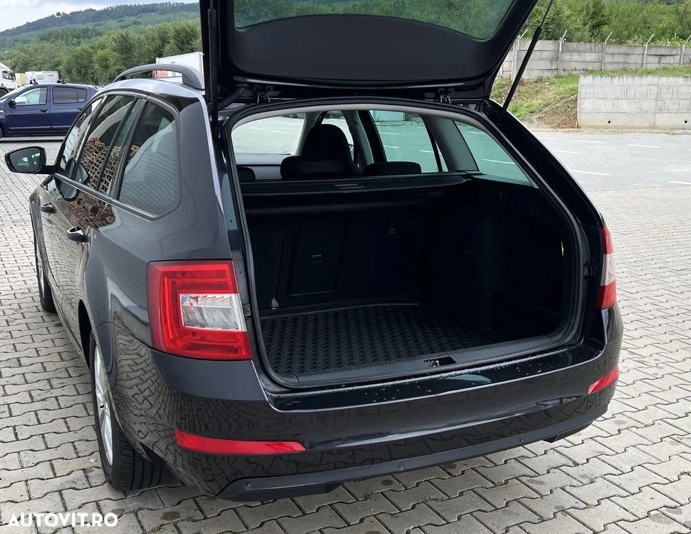 Skoda Octavia 2.0 TDI 4x4 ELEGANCE - 17