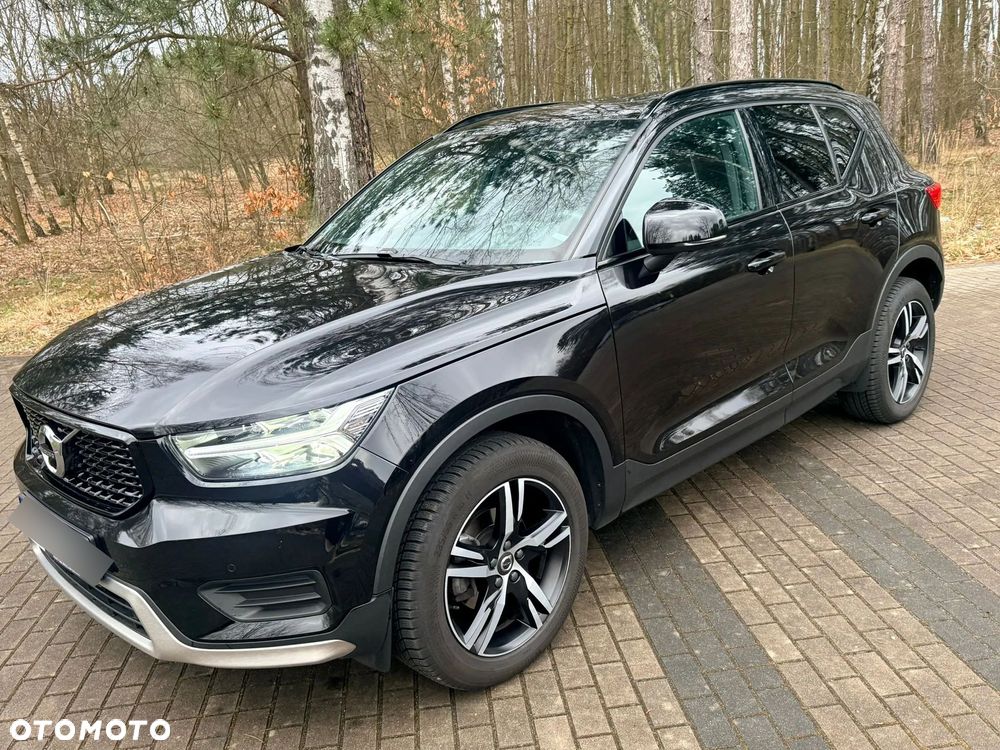 Volvo XC 40 T3 R-Design - 13