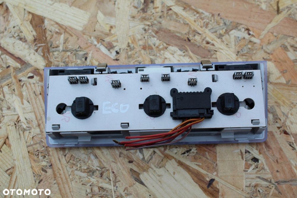 Lampka oświetlenia kabiny BMW e60 e61 6912631 - 2