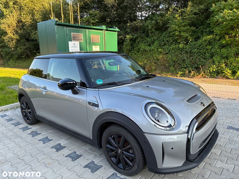 MINI Cooper E Classic Trim - 6