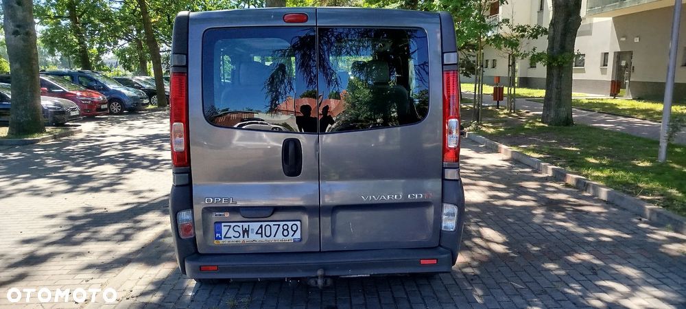 Opel Vivaro - 5