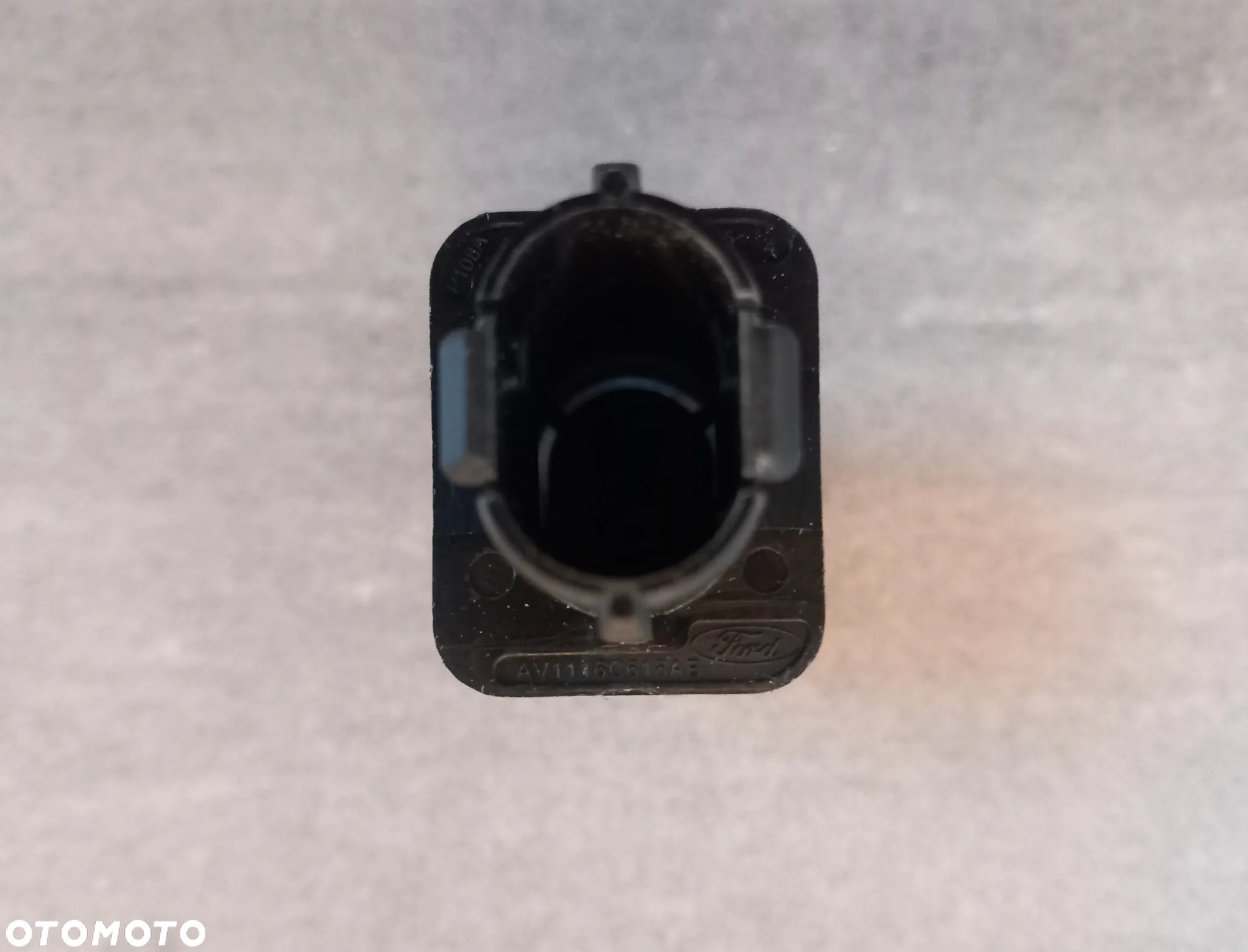 Odbój maski Ford B-Max 2012-2017 1763614 - 8
