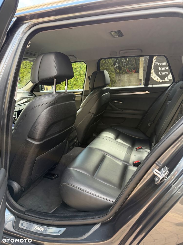BMW Seria 5 525d xDrive Luxury Line - 21