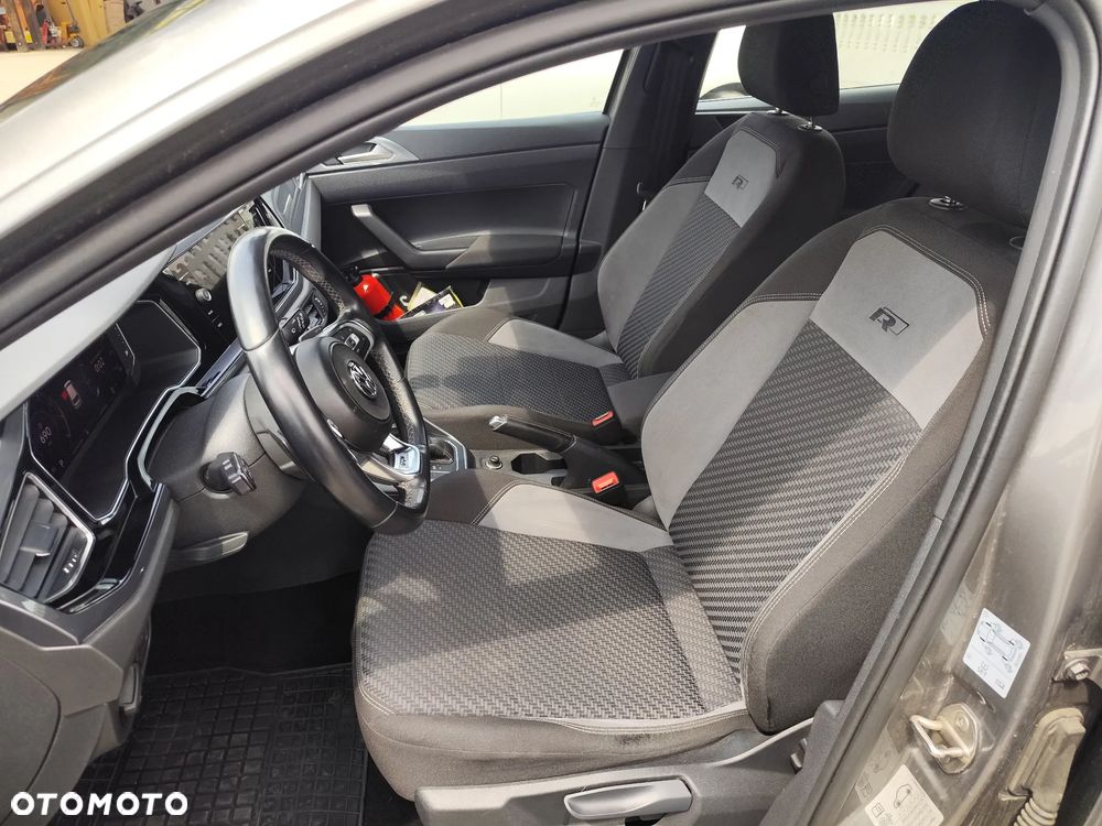 Volkswagen Polo 1.0 TSI R-Line DSG - 29