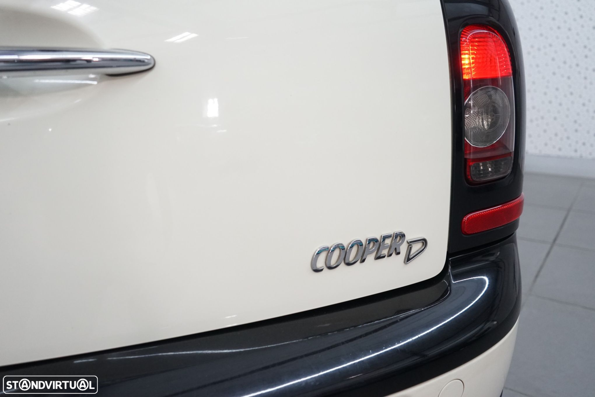 MINI Clubman Cooper D - 14