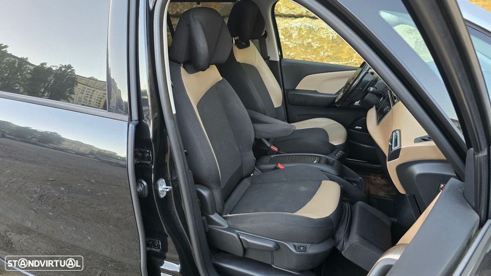 Citroën C4 Grand Picasso - 41