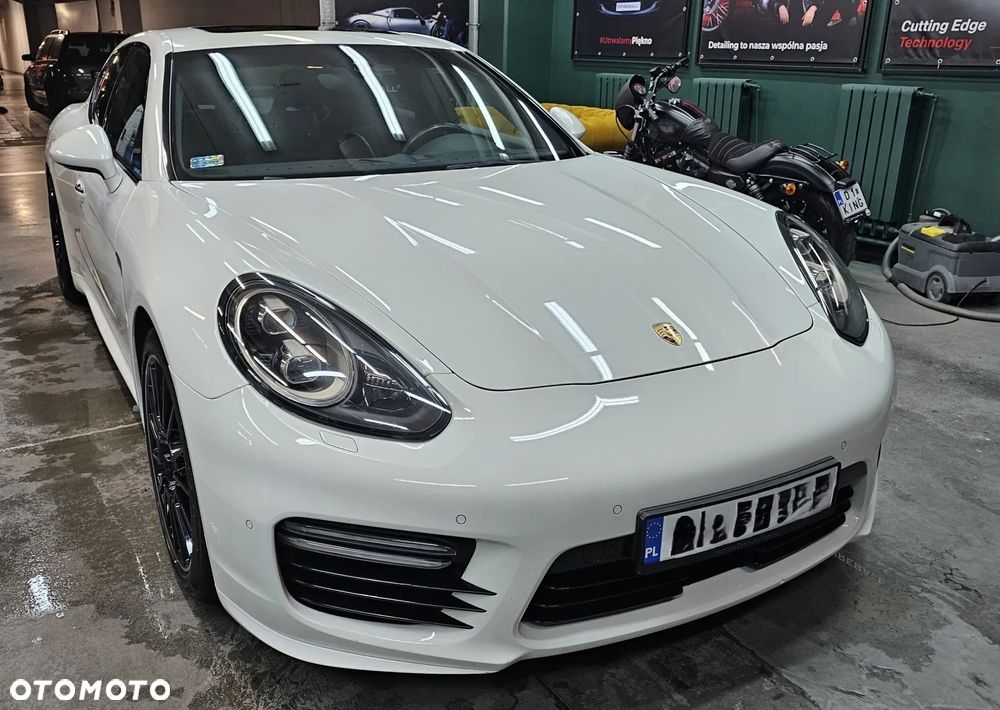 Porsche Panamera GTS - 3