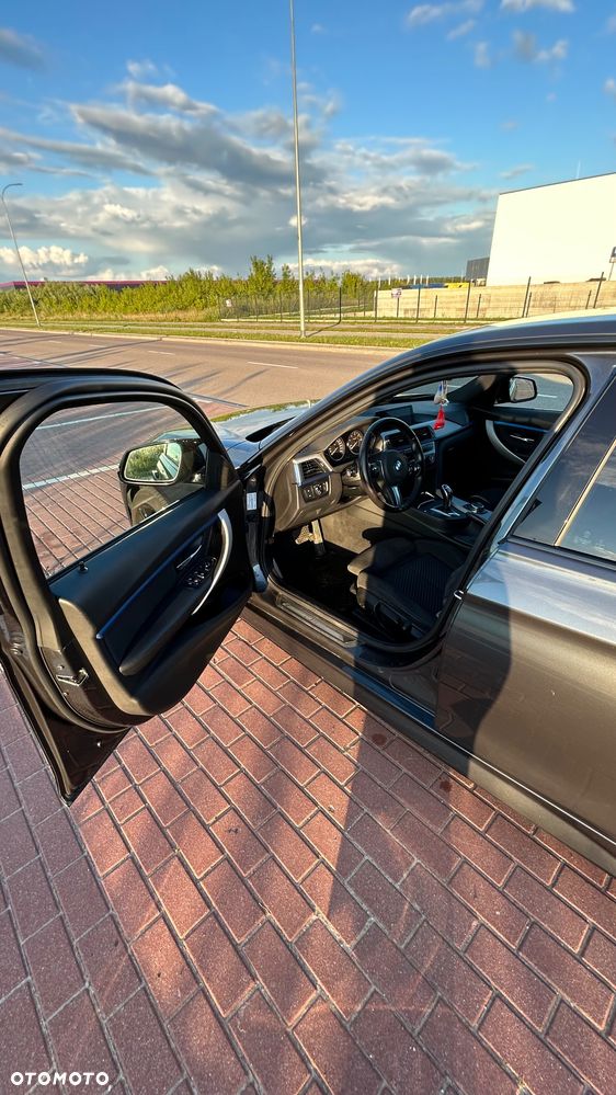 BMW Seria 3 320d M Sport Shadow - 4
