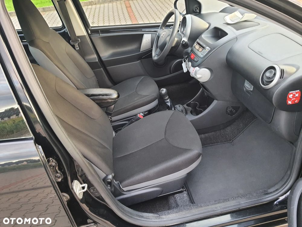 Toyota Aygo - 17
