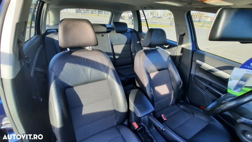 Skoda Octavia 1.6 TDI DPF DSG Elegance - 14