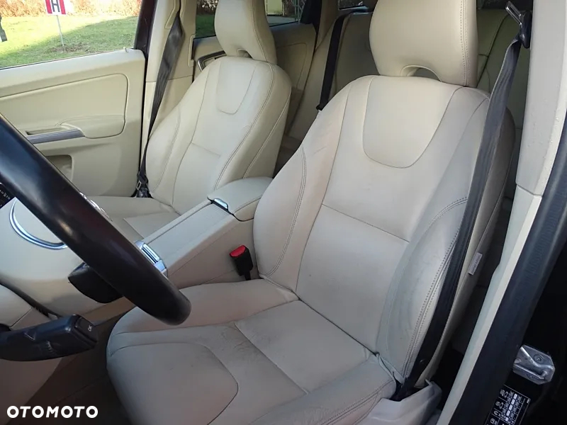 Volvo XC 60 D4 AWD Summum - 17