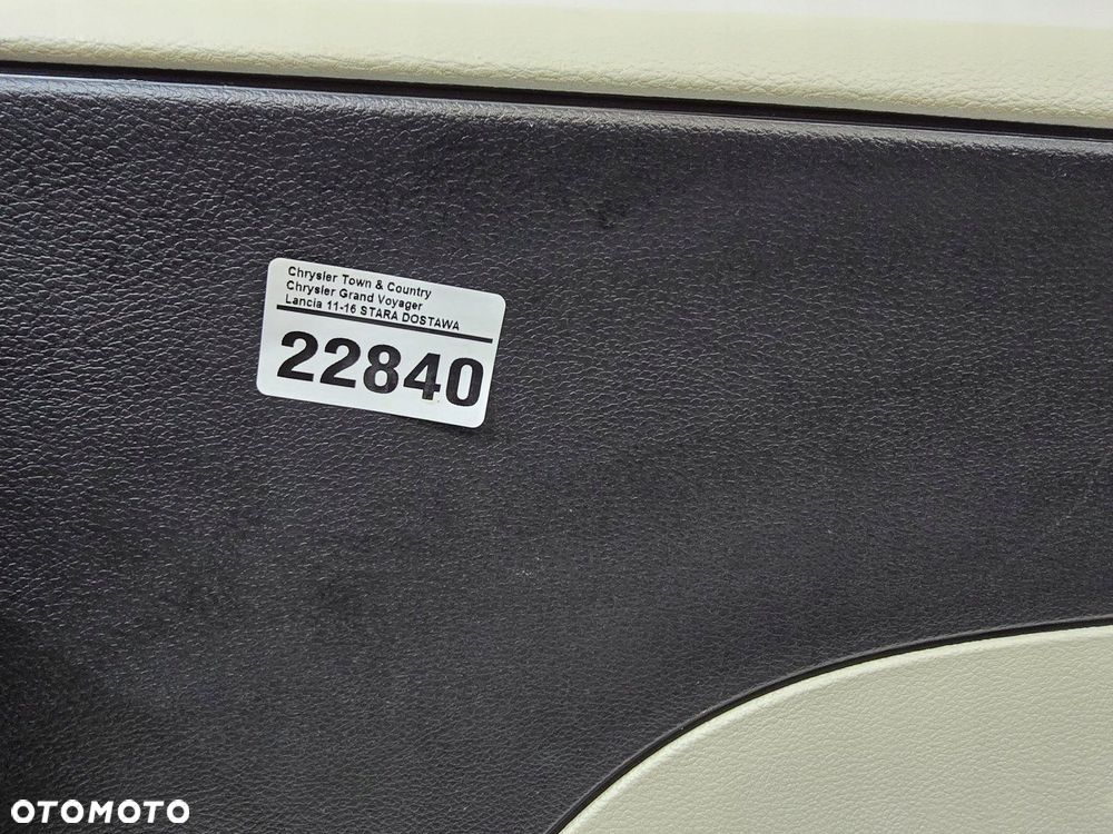 tapicerka boczek drzwi tył prawy lancia voyager town country 12r - 5