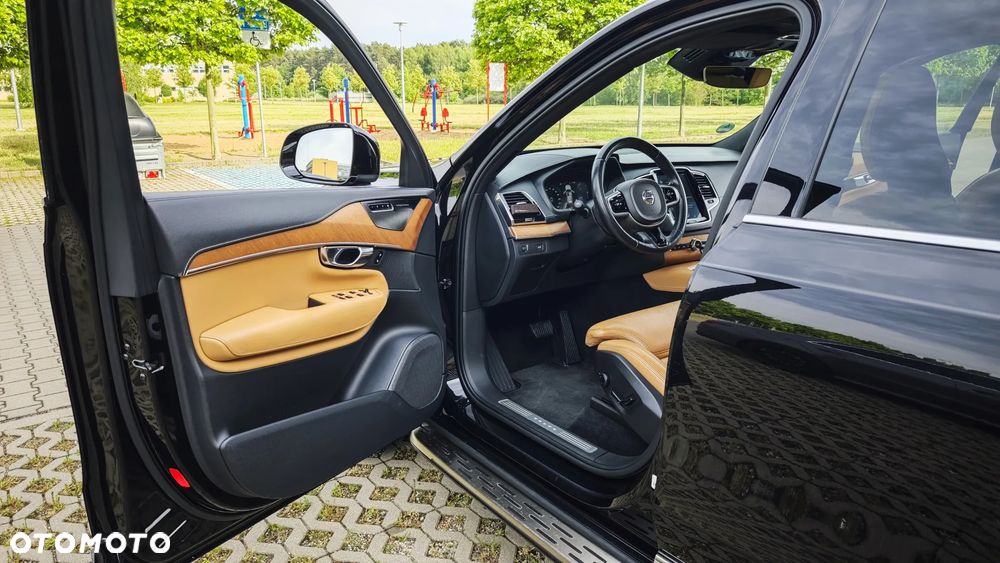 Volvo XC 90 D5 SCR AWD Inscription - 9
