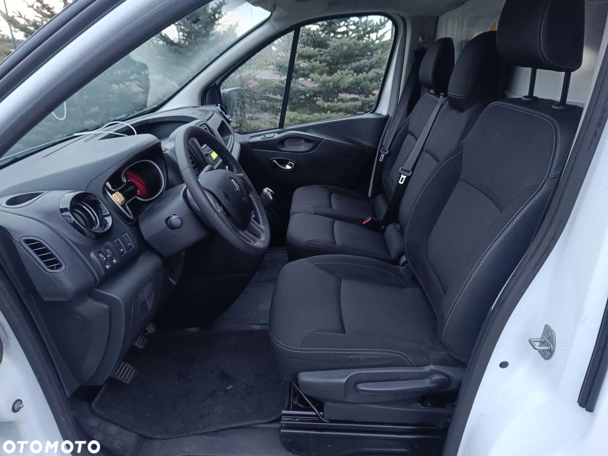 Renault Trafic - 7