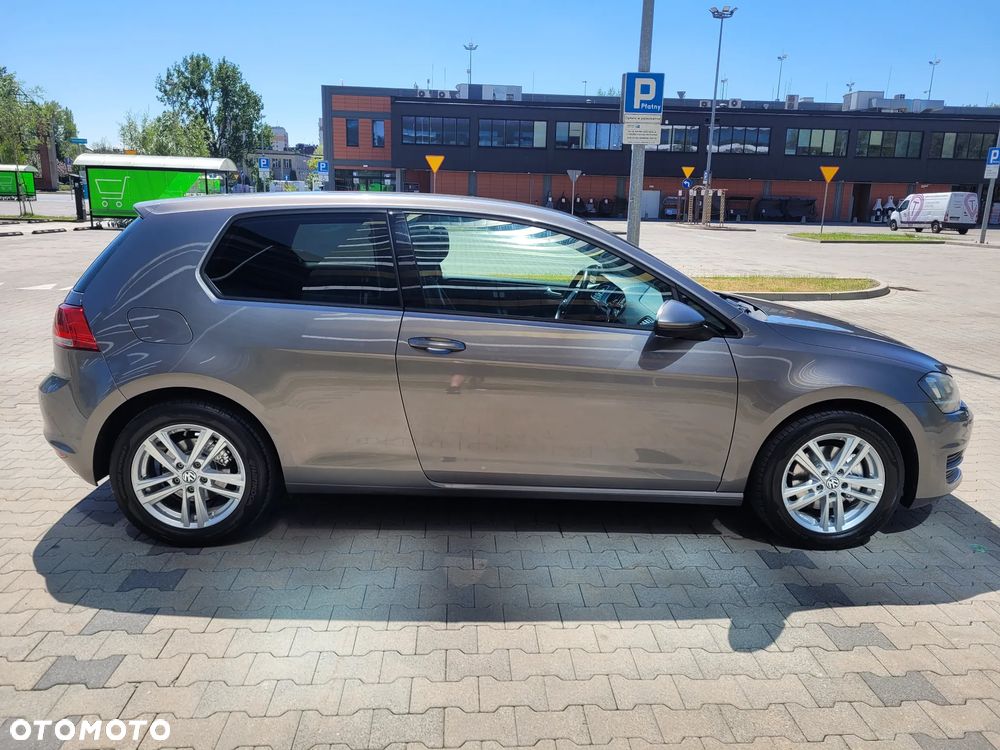 Volkswagen Golf 1.2 TSI BMT Trendline - 10