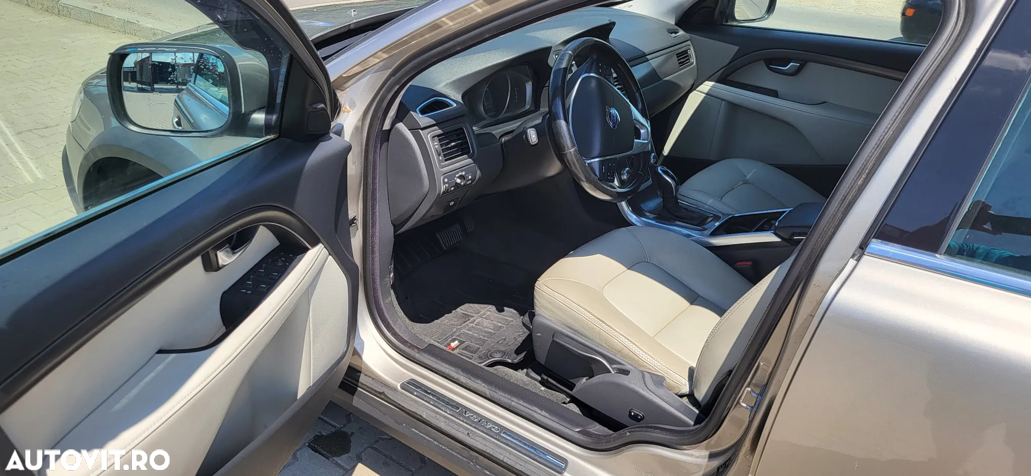 Volvo XC 70 D4 Geartronic Momentum - 10