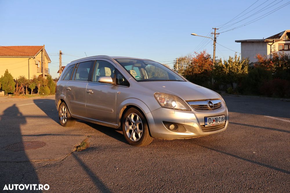 Opel Zafira - 8