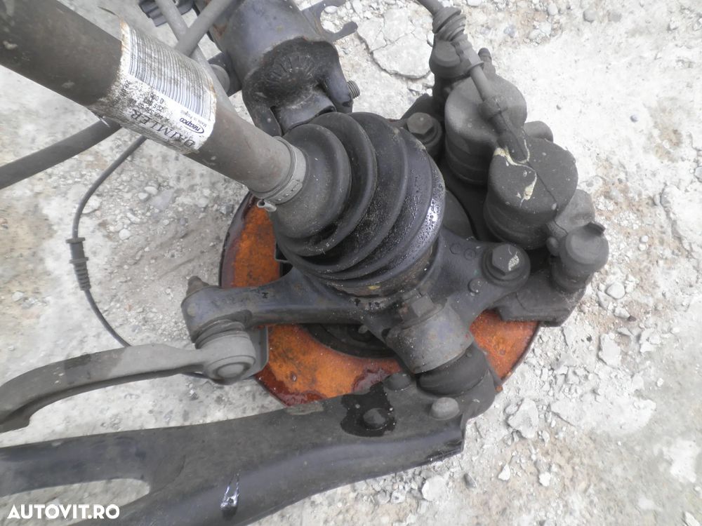 Fuzeta stanga / dreapta fata Mercedes Vito W447 1.7 CDI 2020 A4473320301 A4473320201 - 4