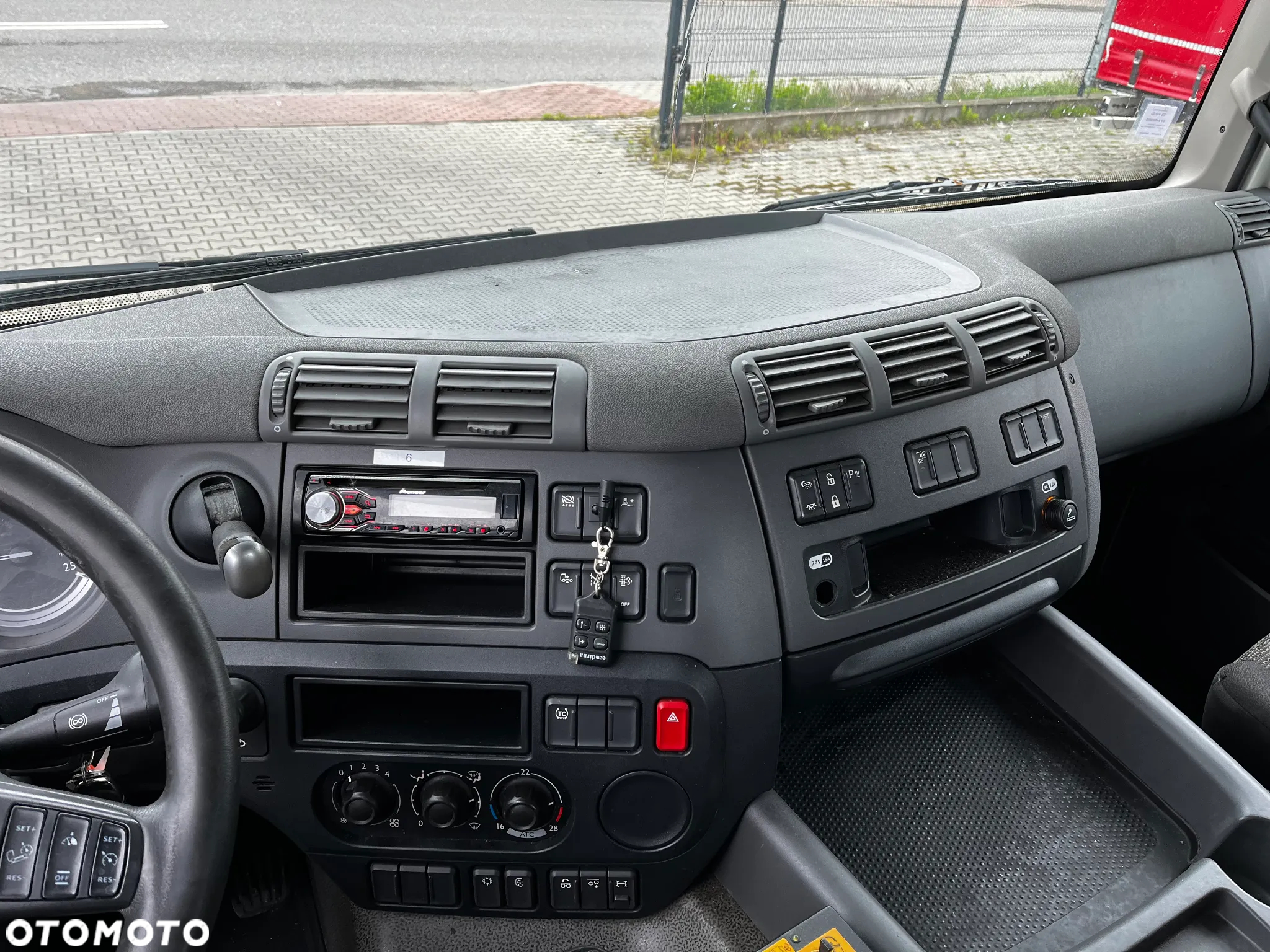 DAF CF 460 - 11