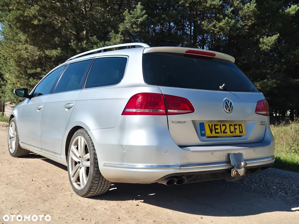Volkswagen Passat - 24