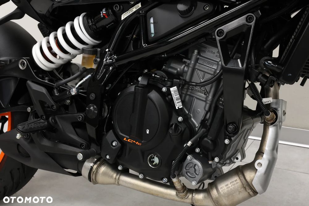 KTM Duke 125 - 20