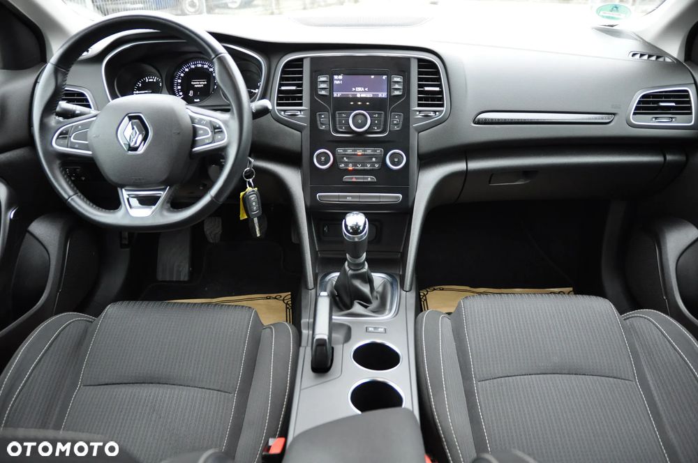 Renault Megane 1.6 SCe Business - 7