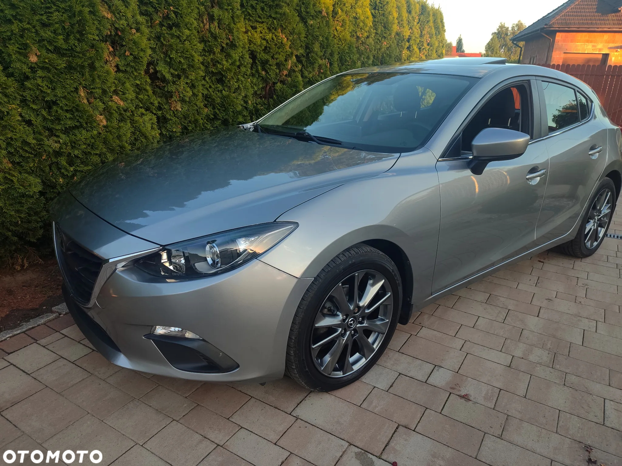 Mazda 3 - 15