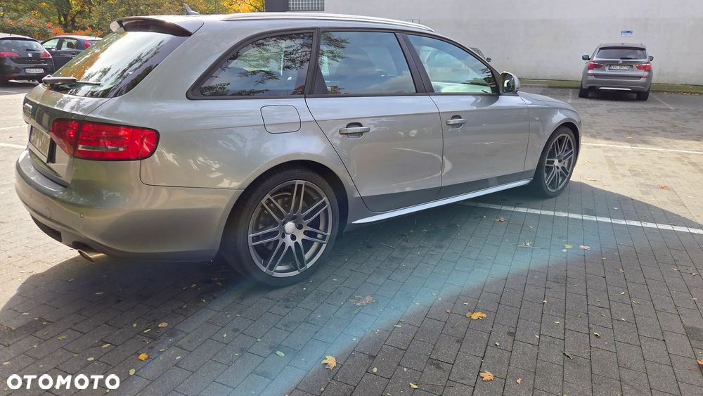 Audi A4 Avant - 12