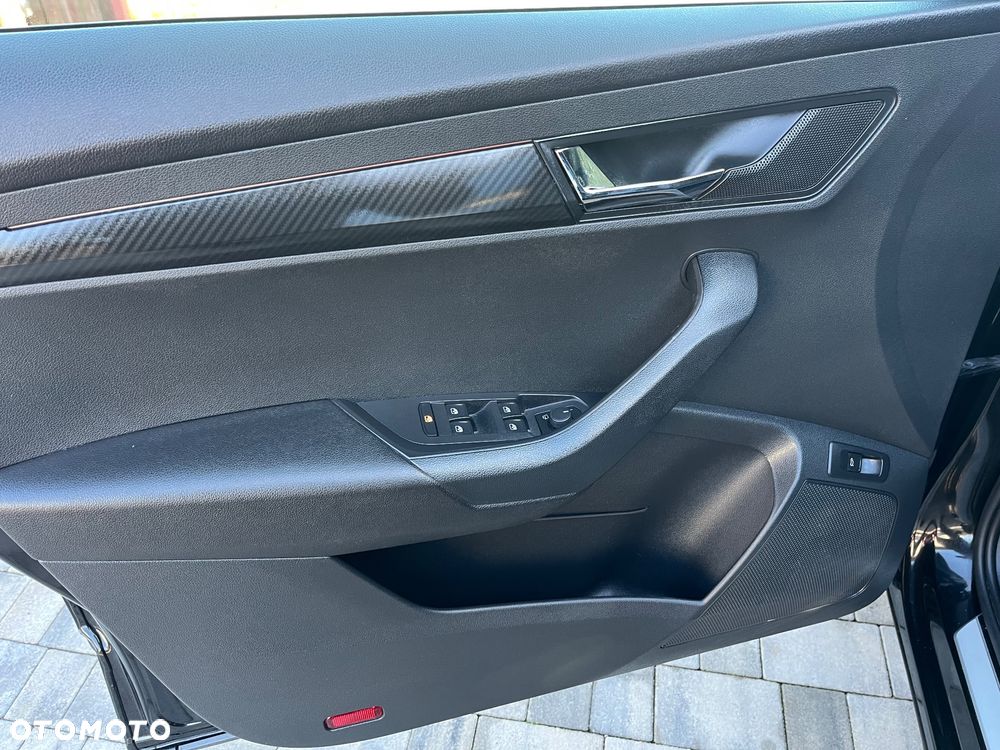 Skoda Karoq 1.5 TSI ACT DSG Sportline - 27