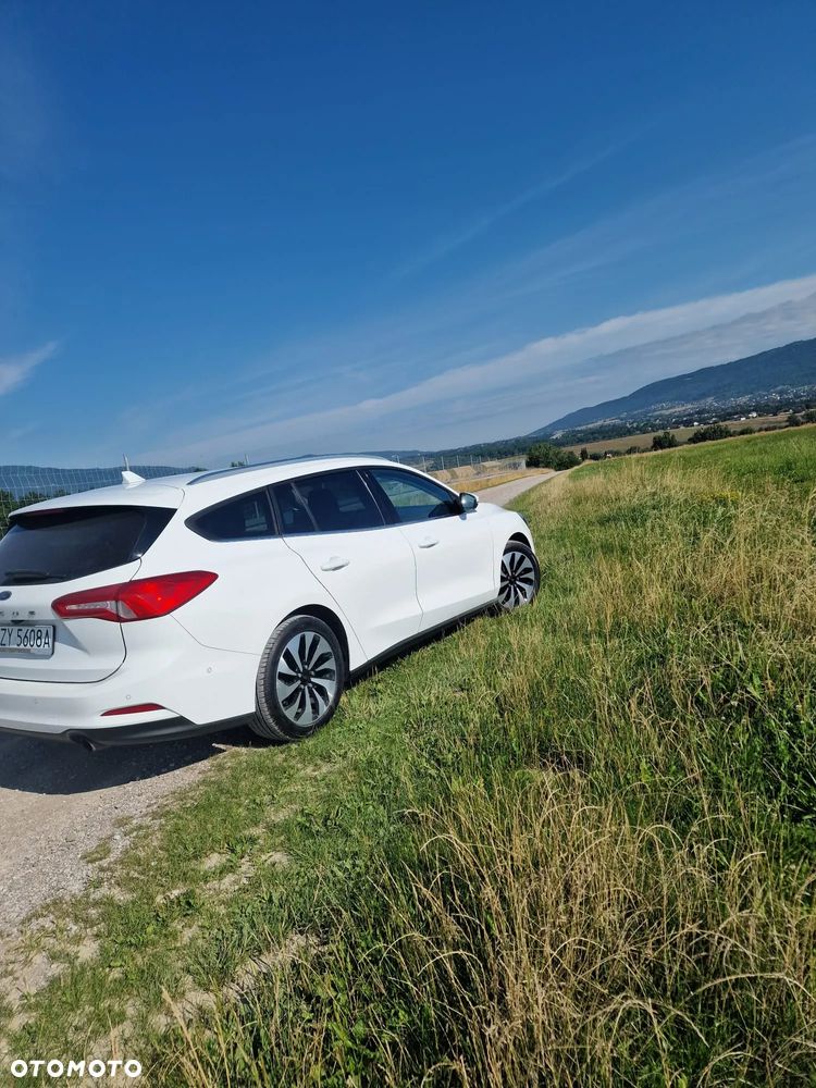 Ford Focus 1.5 EcoBlue Start-Stopp-System COOL&CONNECT - 2