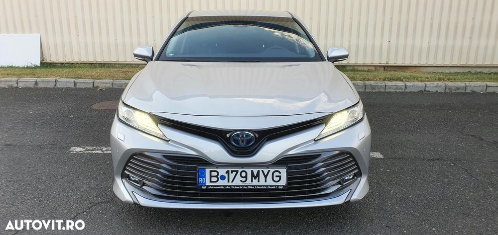 Toyota Camry 2.5 Exclusive - 1