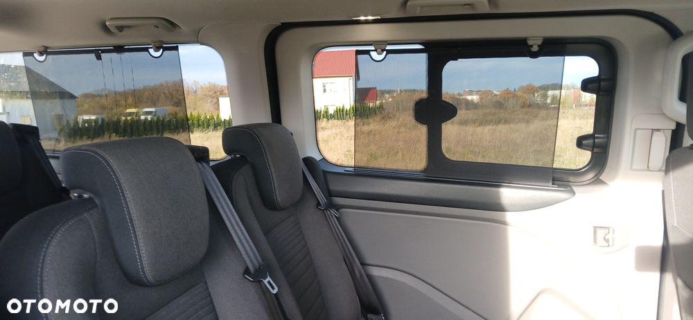 Ford Tourneo Custom 2.0 EcoBlue L1 Titanium SelectShift - 20