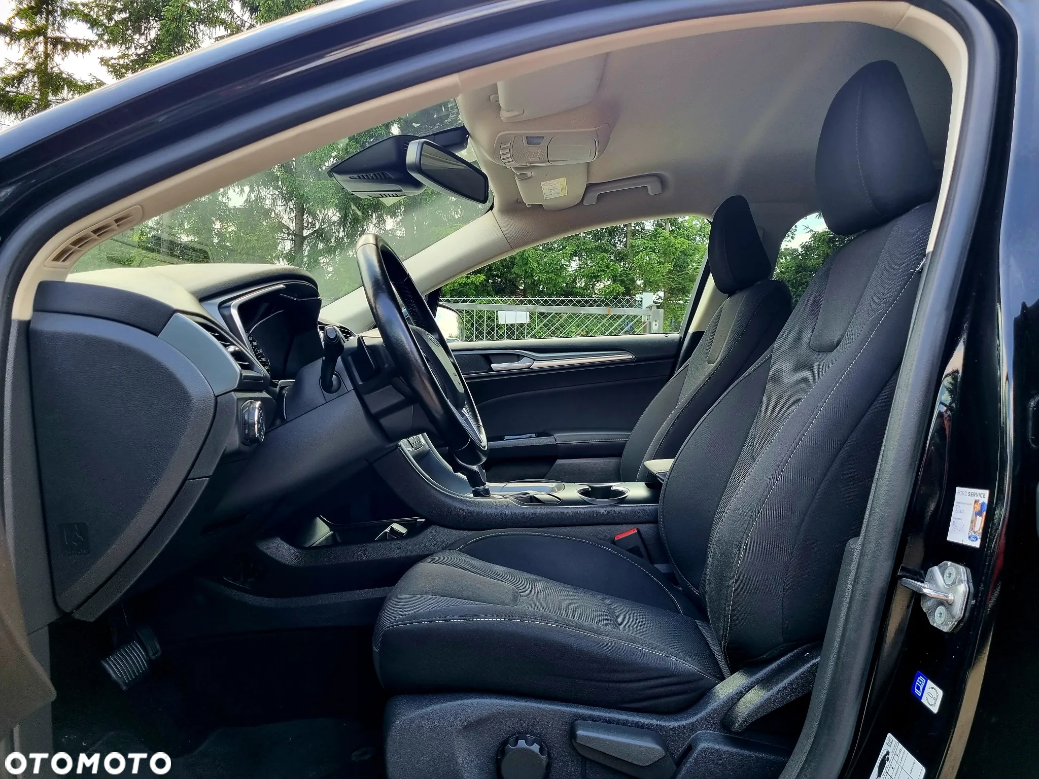 Ford Mondeo 2.0 TDCi Titanium PowerShift - 9