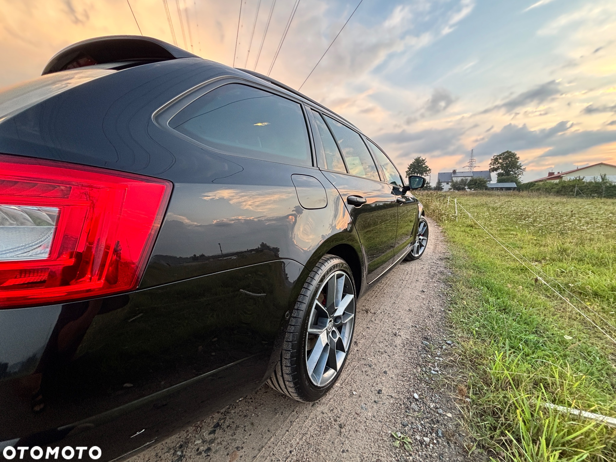 Skoda Octavia 2.0 TDI RS DSG - 4