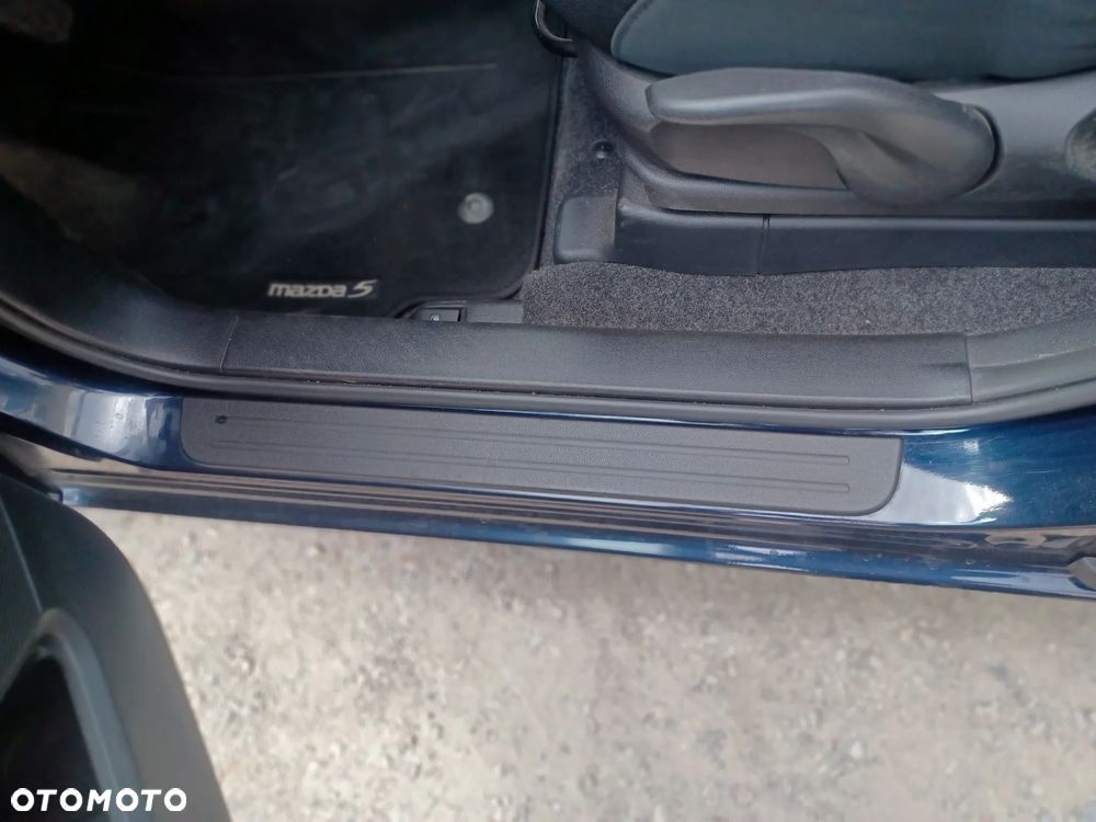 Mazda 5 2.0 MZR-DISI i-stop Sendo - 20