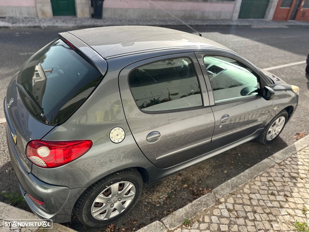 Peugeot 206+ 1.1 Trendy - 4