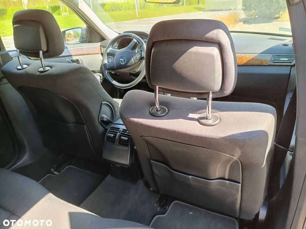Mercedes-Benz Klasa E 200 CGI BlueEFFICIENCY - 12