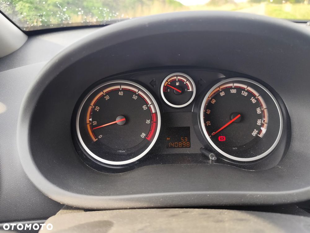 Opel Corsa 1.4 16V Edition - 11