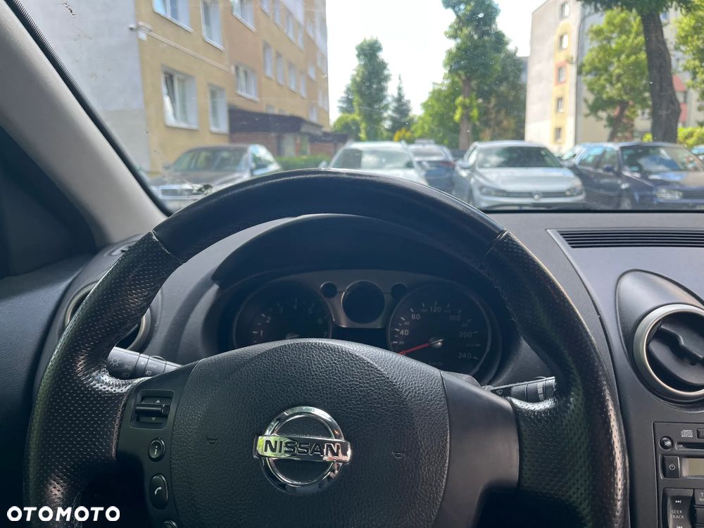 Nissan Qashqai 1.6 Visia - 16