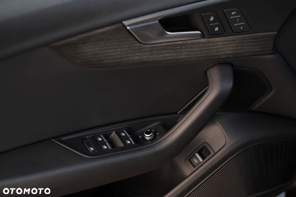 Audi A4 Limousine 2.0 TFSI quattro S tronic design - 36