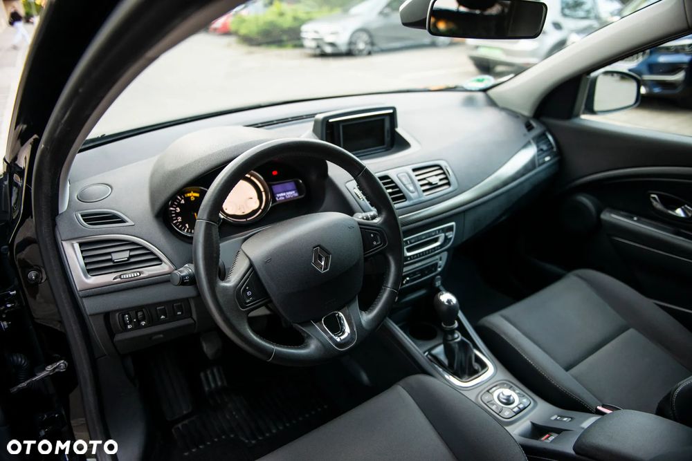 Renault Megane ENERGY dCi 110 Start & Stopp LIMITED - 16