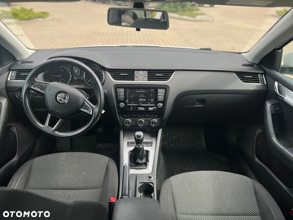 Skoda Octavia 2.0 TDI Style - 9