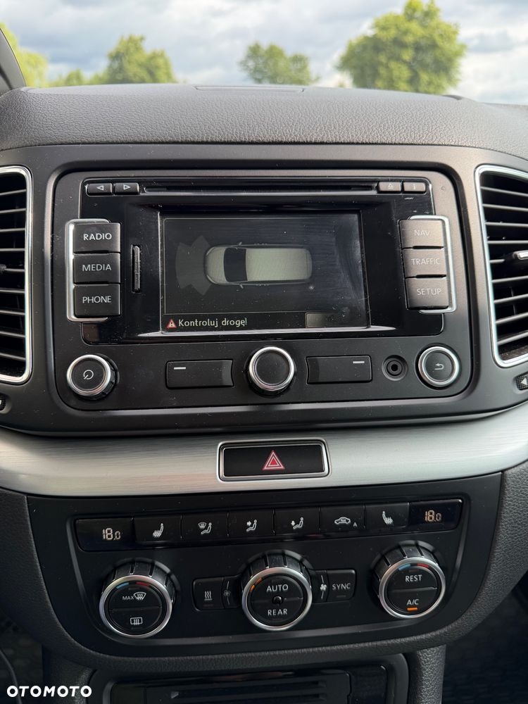 Volkswagen Sharan 2.0 TDI DSG BlueMotion Technology Life - 33