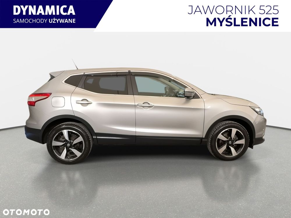 Nissan Qashqai - 9